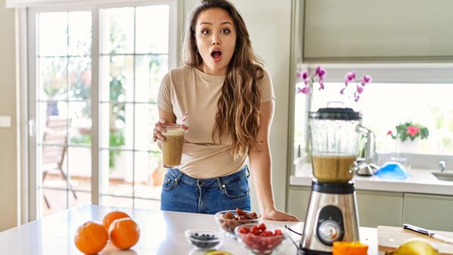Esse hábito simples revelado por nutri best-seller vai mudar sua relação com a comida