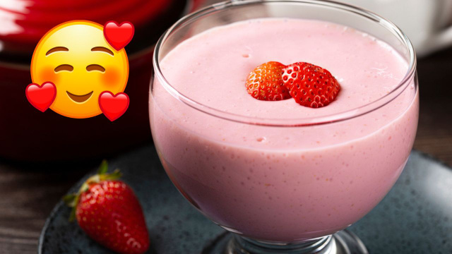 Se você está procurando uma sobremesa fácil de Dia das Mães esse mousse de morango é a escolha ideal