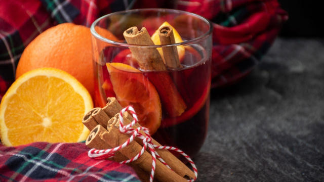 Para todas as idades: quentão sem álcool é tão gostoso quanto o tradicional e vai deixar todo mundo da Festa Junina querendo mais!