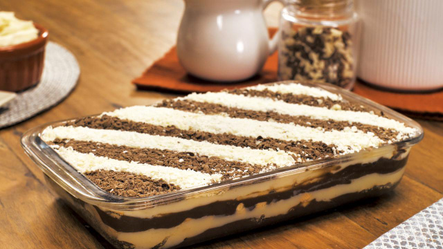 Pavê dois amores é a receita clássica e irresistível da minha sogra para a ceia de Natal que eu vou te ensinar agora!