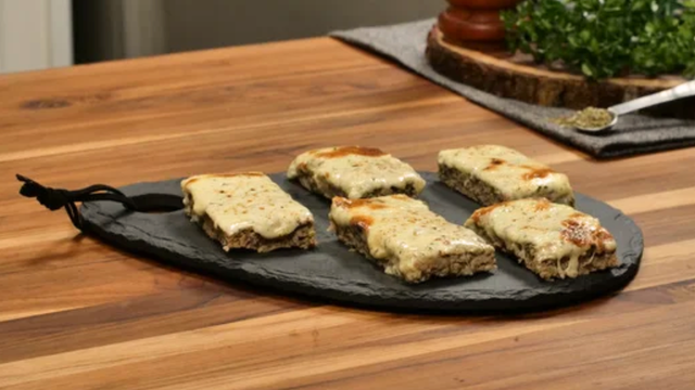 Adeus farinha no jantar: aprendi a fazer a torta de atum low carb que é sucesso no TudoGostoso