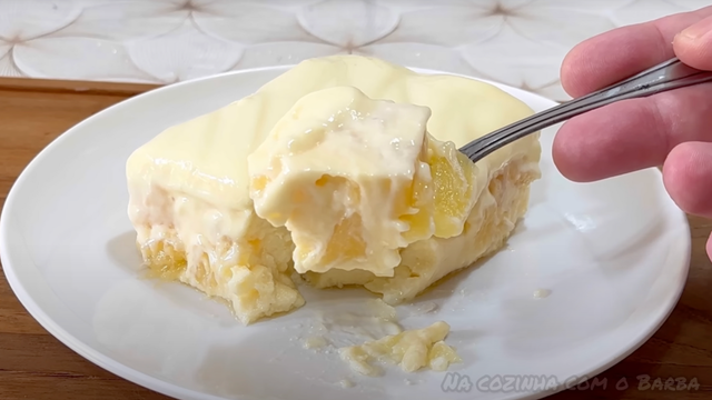 Receita do gelado de abacaxi cremoso mais fácil de fazer do mundo: atenção a truque para tirar a acidez da fruta