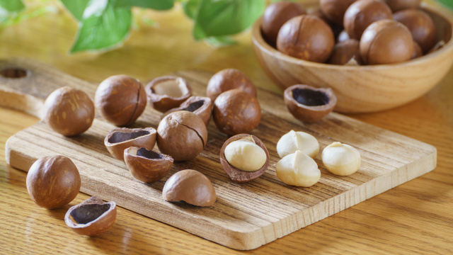 Faz bem para a saúde intestinal e reduz riscos de diabetes: os benefícios da macadâmia para a saúde