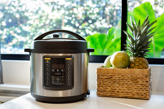 Oferta imperdível: panela de pressão elétrica Electrolux no precinho nessa Black Friday