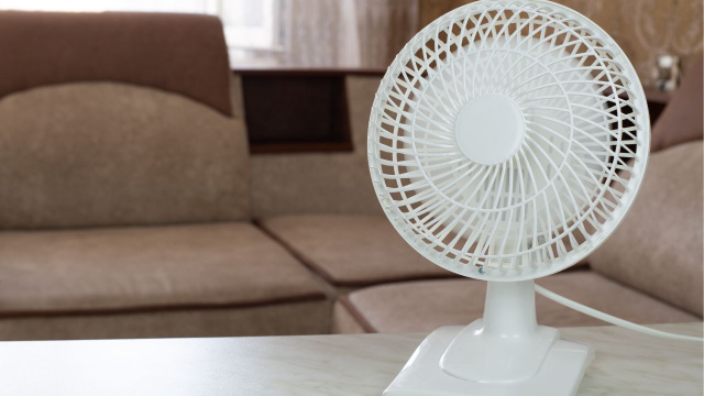 Com o verão chegando você vai precisar desse truque para manter o ventilador limpo por mais tempo