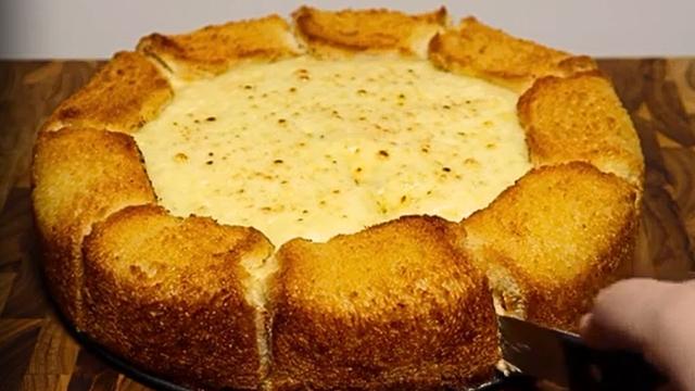 Torta de pão cremosa com frango: não é aquela com purê de batata, todo mundo me pergunta como eu faço