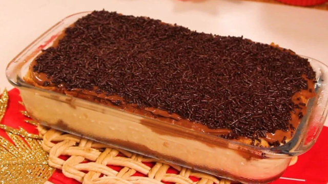 Pavê + panetone de chocolate = a sobremesa perfeita para o Natal, apresentamos o pavetone