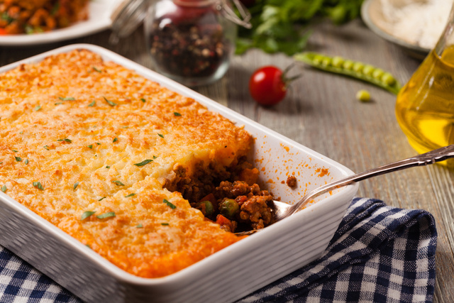 Esta é a melhor torta de carne moída que eu já comi na minha vida; aqui está a receita clássica que todos na minha família adoram