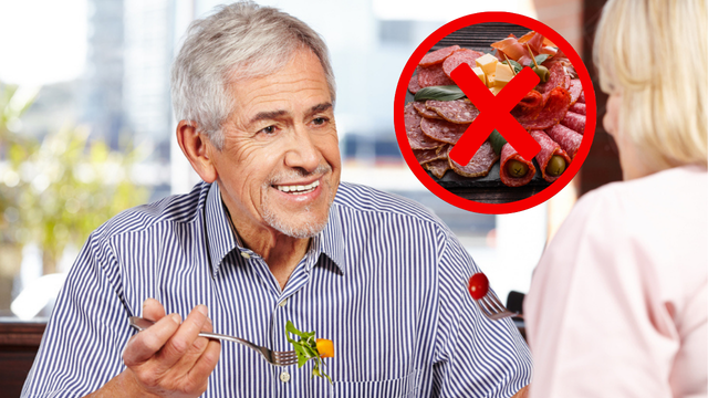 6 alimentos que todo homem com mais de 50 anos deve evitar comer - e por quê