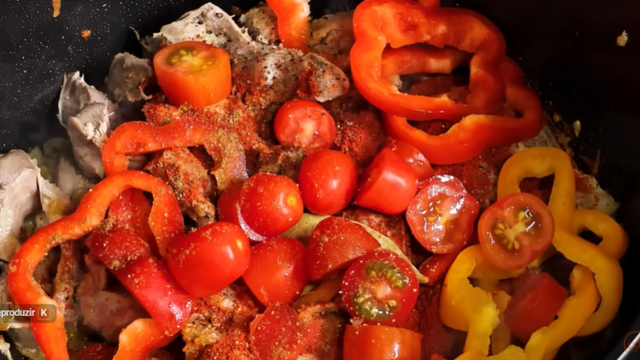 Refogado da moela para deixar a carne ainda mais gostosa. (créditos: reprodução/youtube)