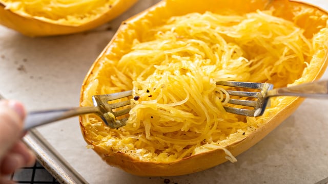 Fruta com gosto de macarrão: só precisa levar ao forno, fica uma delícia com os mais variados molhos