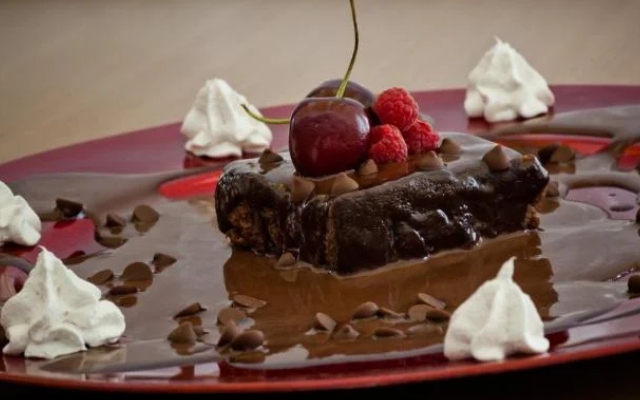 Dia do Chocolate: 5 acessórios e receitas para fazer e curtir a data