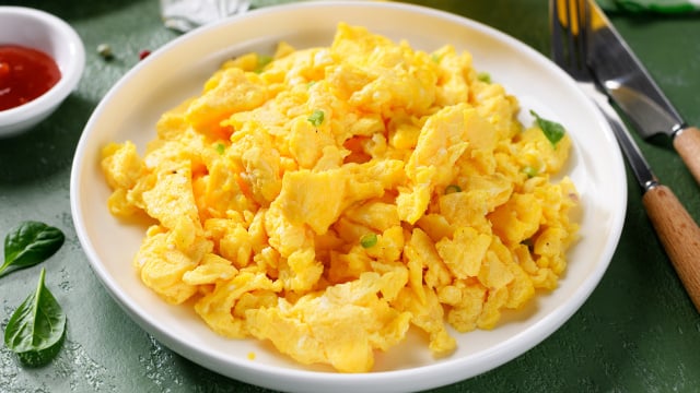 3 tipos de ovo mexido com o chef Marlon do TudoGostoso: "Esse é de longe o mais gostoso"