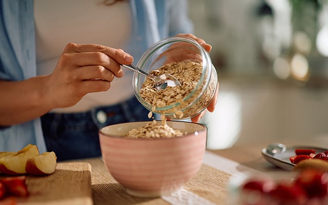 Para que serve deixar a aveia de molho antes de comer? Esses são os benefícios e como fazer do jeito certo