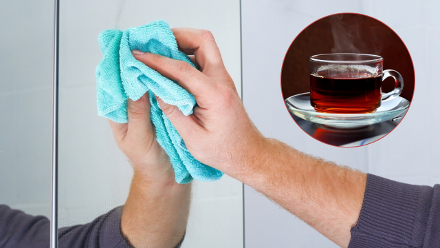 Nem detergente, nem limpa vidros: o melhor produto para limpar o espelho é o chá preto