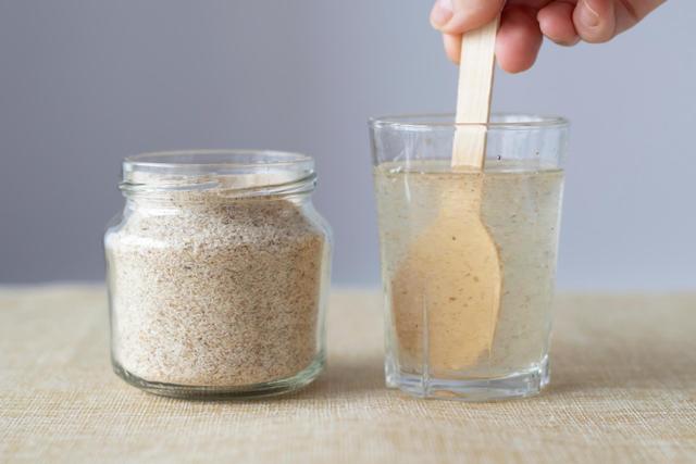 Psyllium viraliza como "Ozempic natural", mas será que é verdade? Aqui está os benefícios e malefícios do alimento