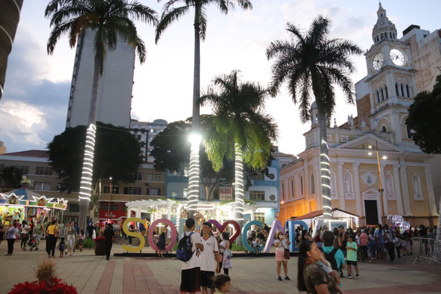 Circo, shows da Disney e ação solidária são destaque no Natal Iluminado de Sorocaba, em São Paulo