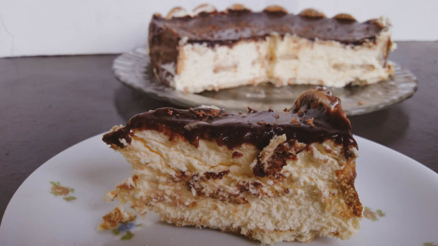 Torta holandesa de liquidificador: sempre faço essa receita quando quero uma sobremesa fácil que vai impressionar as visitas