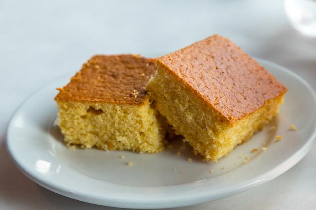 Minha bisavó me contou em um sonho: bolo de fubá espiritual é a receita com gostinho de infância perfeita para um café da tarde em família