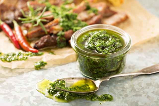 Da série bom e barato: esse tempero caseiro funciona com qualquer comida e é muito fácil de fazer
