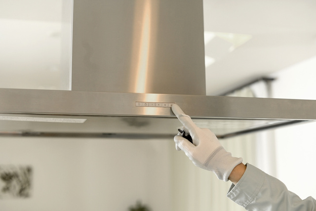 Diga adeus à fumaça e ao cheiro de gordura com esse exaustor que está com 40% OFF