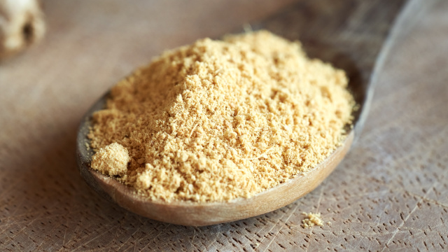 Ouro amarelo em pó: a especiaria culinária que regula o açúcar no sangue e ajuda nas articulações desgastadas