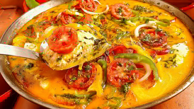 Há 5 anos faço essa moqueca de tilápia para a Páscoa: receita do TudoGostoso é leve, perfumada e rende muito