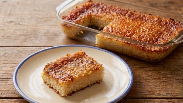 Com poucos ingredientes e um passo a passo simples, é possível fazer uma cocada de forno deliciosa para qualquer época do ano! (Créditos: Imagem gerada por IA)