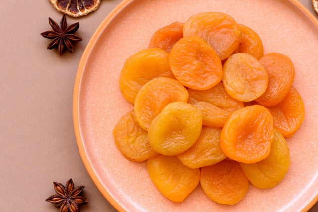 7 frutas ricas em ferro para quem não come carne e quer evitar problemas de saúde como anemia