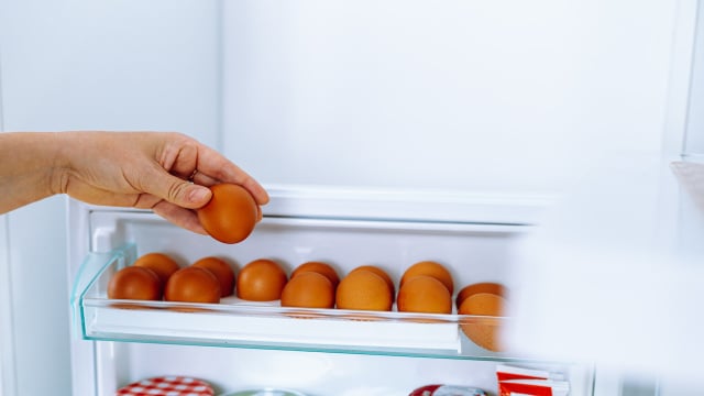 O segredo de uma chef famosa para manter seus ovos frescos por muito mais tempo