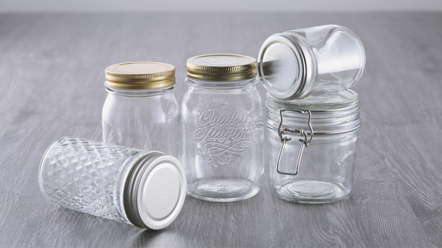 Deixe a cozinha mais organizada com essas ideias. (Créditos: Canva)