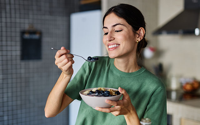 Café da manhã que ajuda a eliminar o ácido úrico em pessoas com mais de 40 anos
