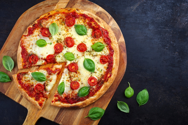 Dia da Pizza: 7 fatos que você não sabia sobre um dos pratos mais icônicos do mundo