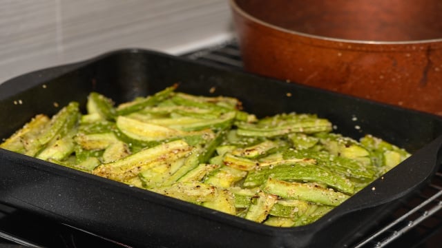 Uma técnica simples de forno deixa o vegetal macio e muito suculento. (Foto: Shutterstock)