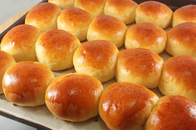 Receita de pão de leite em pó sem glúten fofinho igual uma nuvem: surpreenda toda a família com essa delícia