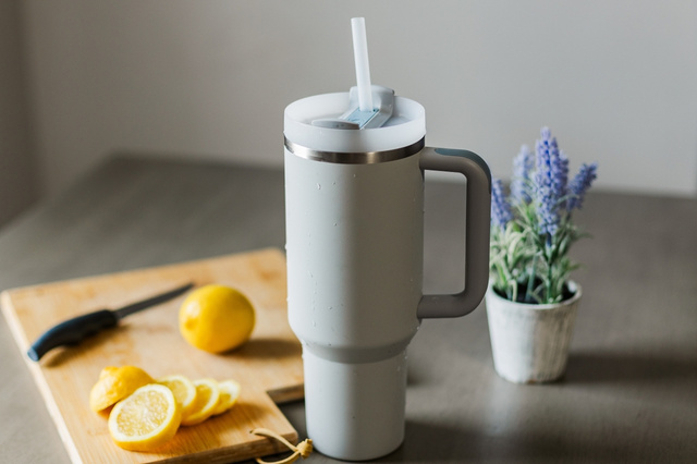 Três opções de Stanley para levar para todo lugar com até 37% de desconto