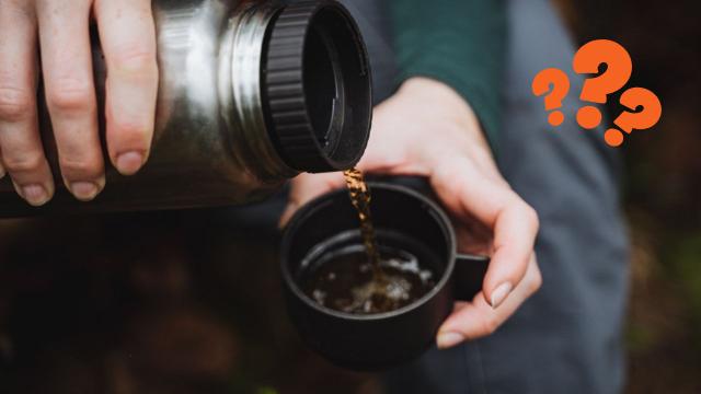 O que acontece com o corpo se beber café armazenado na garrafa térmica por mais de uma hora?