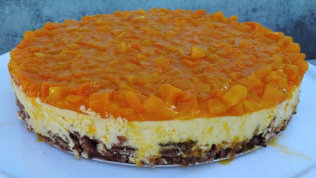 Essa torta de manga com maracujá é a prova de que as duas frutas formam o casamento perfeito (Créditos: TudoGostoso/Dilma Pimentel Lima)