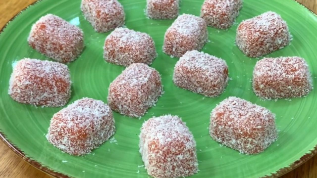 Só 3 ingredientes! A sobremesa ideal para matar a vontade de comer doces e ainda controla a glicemia