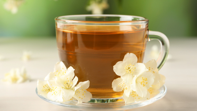 O tradicional chá chinês que pode ajudar a acelerar o metabolismo e contribui para a microbiota intestinal