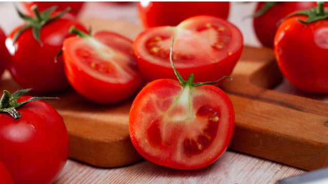 Geralmente, essa característica tem relação com a adubação desequilibrada dos tomateiros (Créditos: Shutterstock)