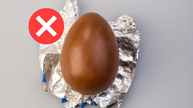 Nada de papel-alumínio: esse é o jeito certo de guardar o seu ovo de chocolate para não perder textura e sabor