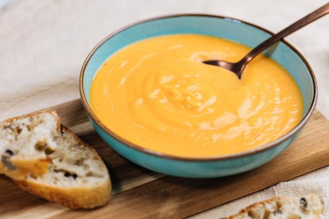 Sopa fria tem um sabor suave e agradável para o paladar! (Créditos: Shutterstock)