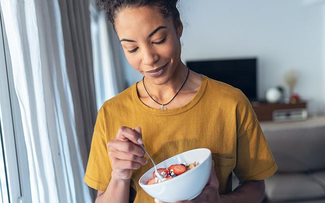 Um jeito diferente de bater a meta de proteínas é consumindo esses alimentos, segundo médica