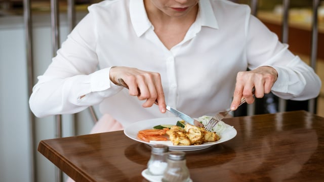 Tradição que atravessa séculos: o resgate dos costumes do século XVI para criar uma recepção charmosa e funcional na sua casa. (Foto: Shutterstock)