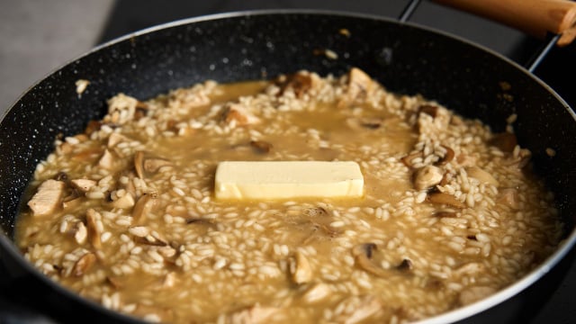 Risoto cremoso sem exagerar na manteiga? TudoGostoso mostra dica usada por chefs italianos