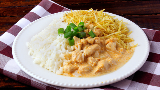 Clássico muito simples e delicioso! (Créditos: Canva)