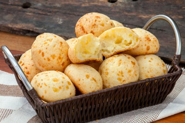 Pão de queijo mineiro (Créditos: Shutterstock)