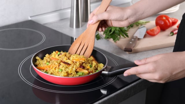 Cooktop Mondial de 5 bocas com 36% de desconto no Prime Day