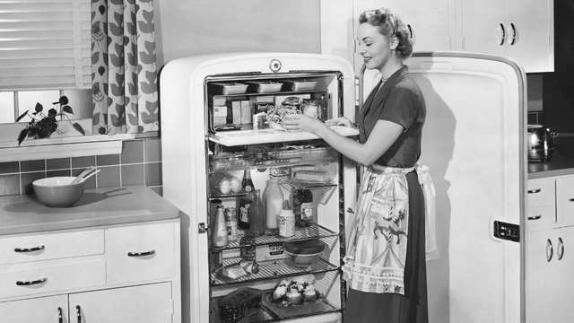 Funções esquecidas mostram que praticidade na cozinha não depende só de tecnologia recente. (Foto: Canva)